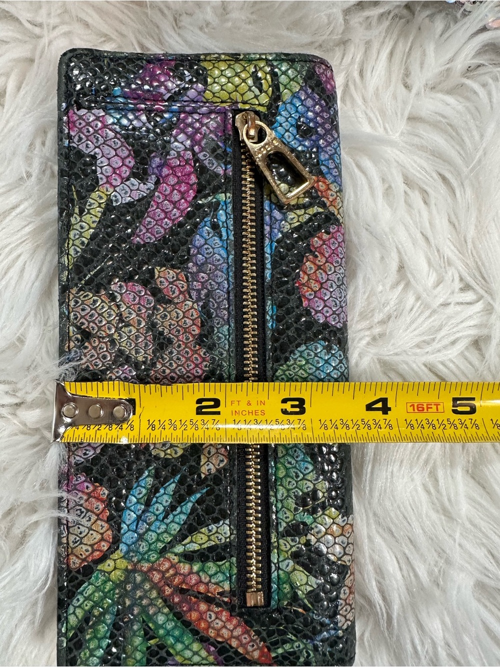 Lodis • Tropical Floral Textured Bi-Fold Wallet - Picture 7 of 14
